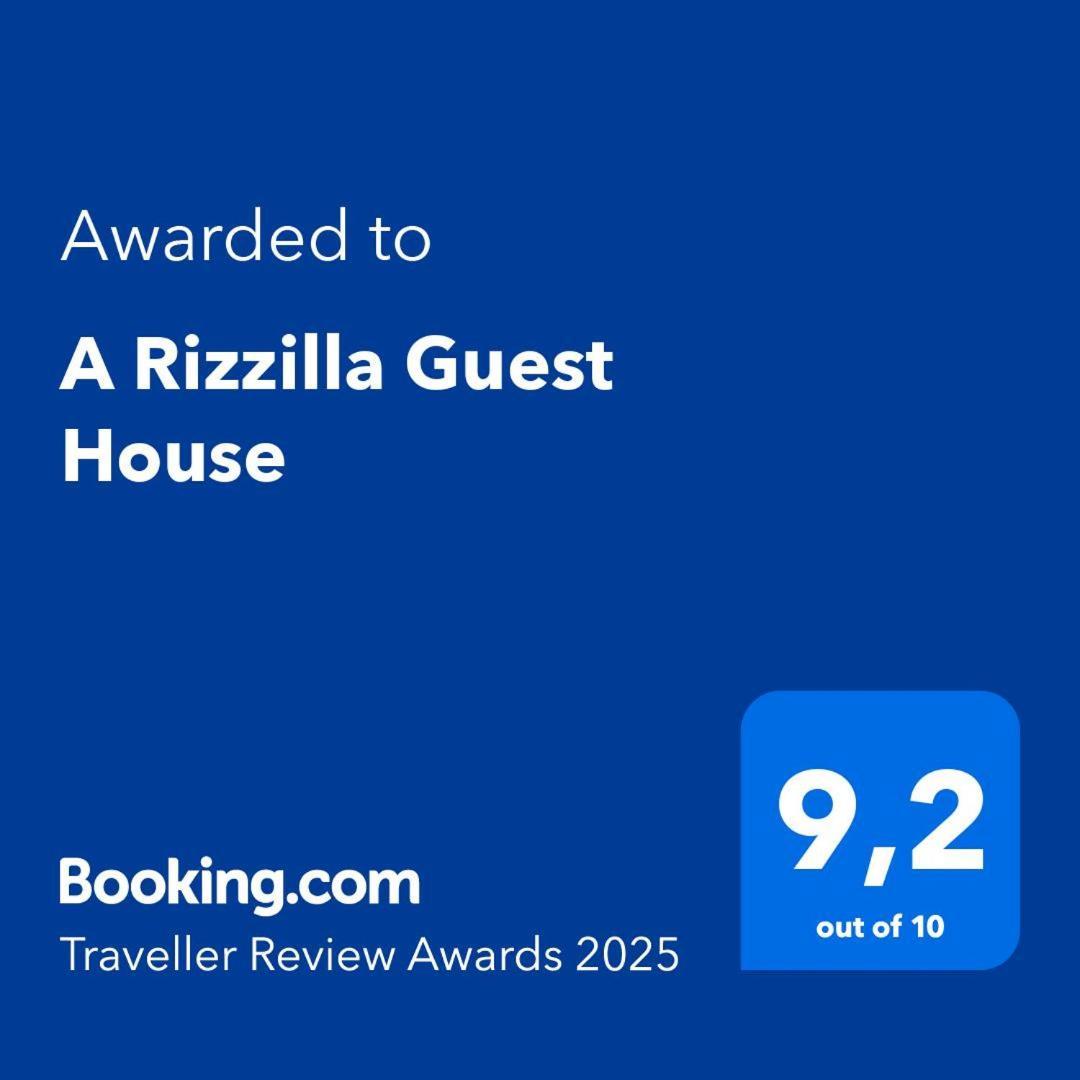 A Rizzilla Guest House Nicotera Eksteriør billede